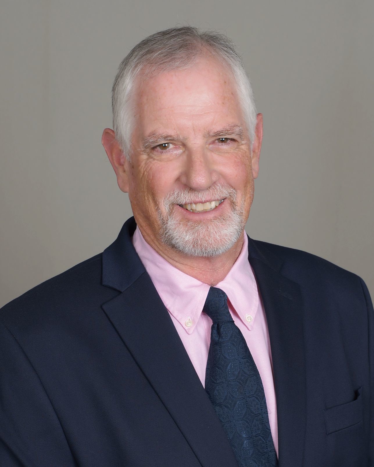 Kirby named insurance adviser by Farmers’ district office here